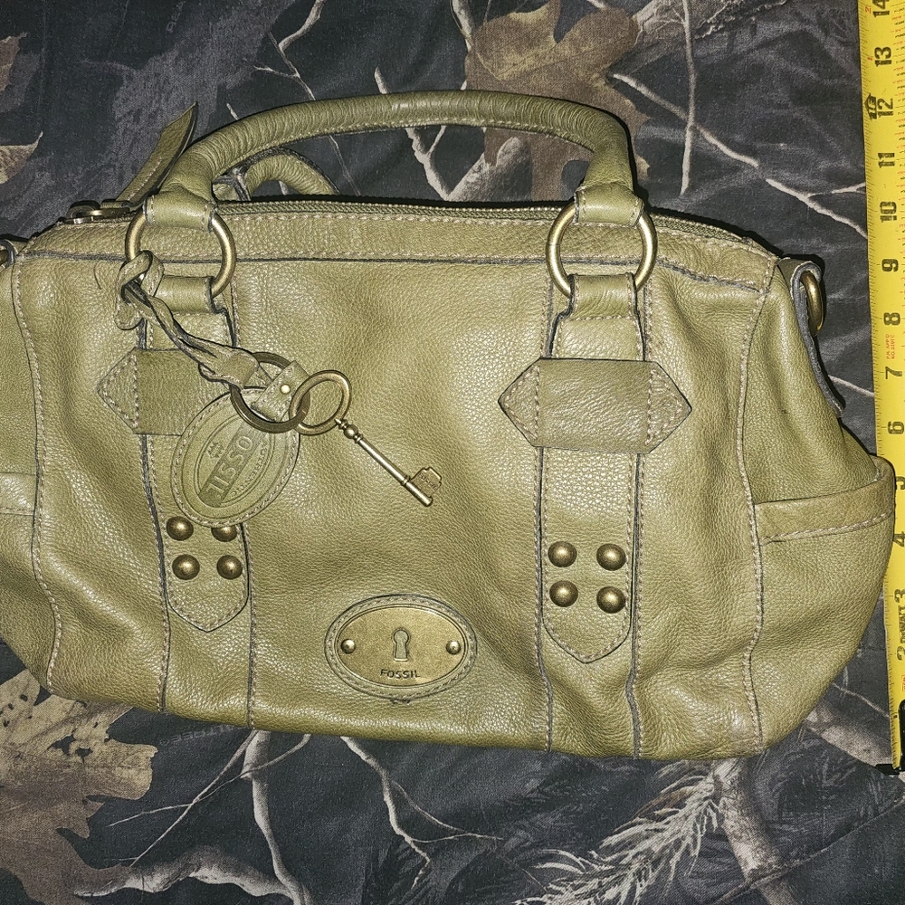 Fossil Women's Soft Olive Leather Bag - Picture 7 of 7